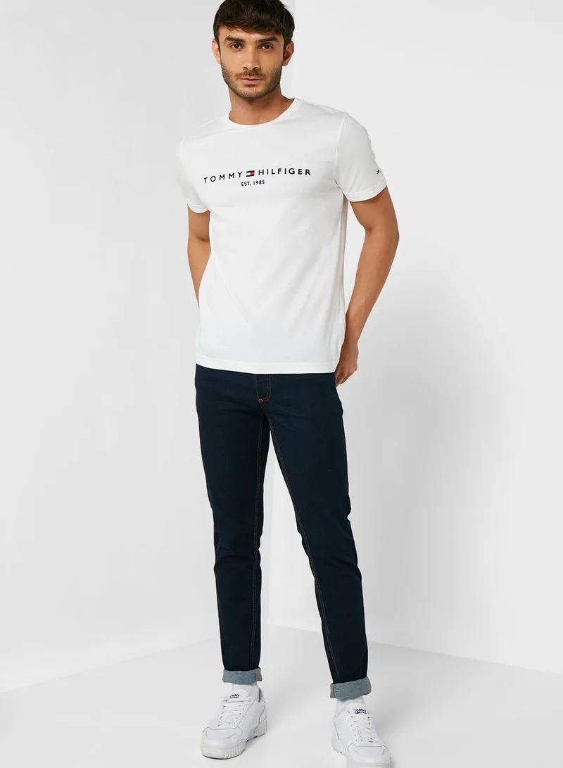 TOMMY HILFIGER Logo Crew Neck T-Shirt