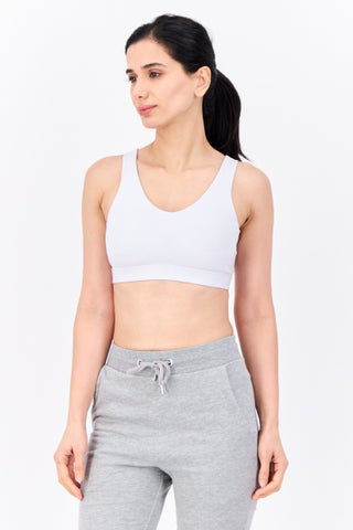 Women Brand Logo Padded Training Sport Bra, White - pzsku/Z7D1F03A09A1FC575A7ACZ/45/1746201840/45905144-9ba2-4daf-99fa-6618d7f0d134