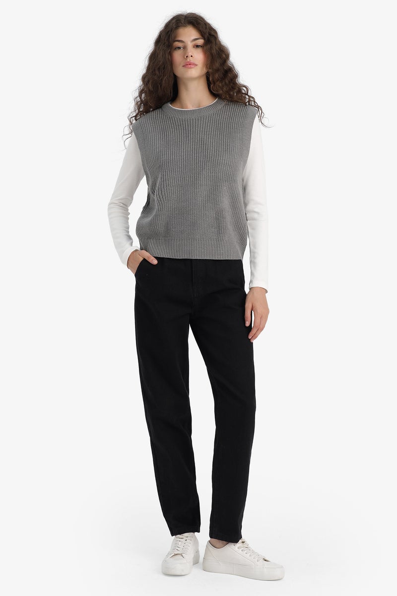 DeFacto Grey Woman Oversize Fit Crew Neck Knit Sweater Casual - Image 2