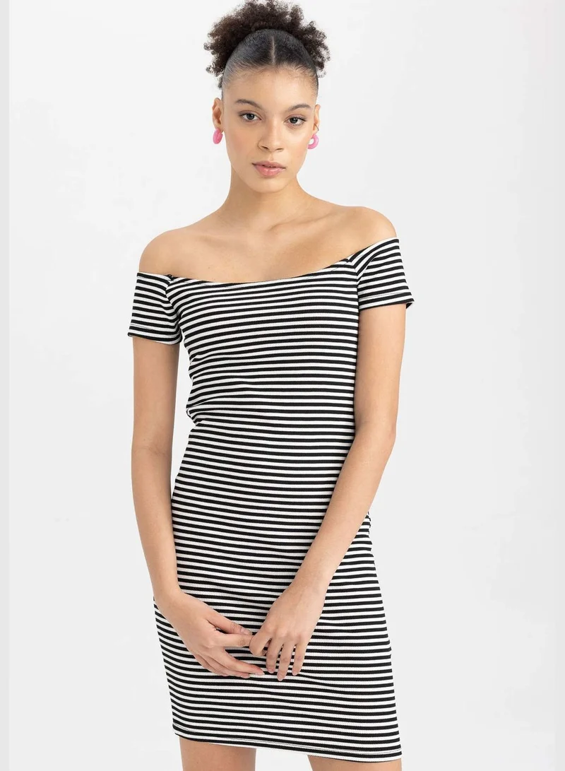 DeFacto Woman Boat Neck Short Sleeve Knitted Dress