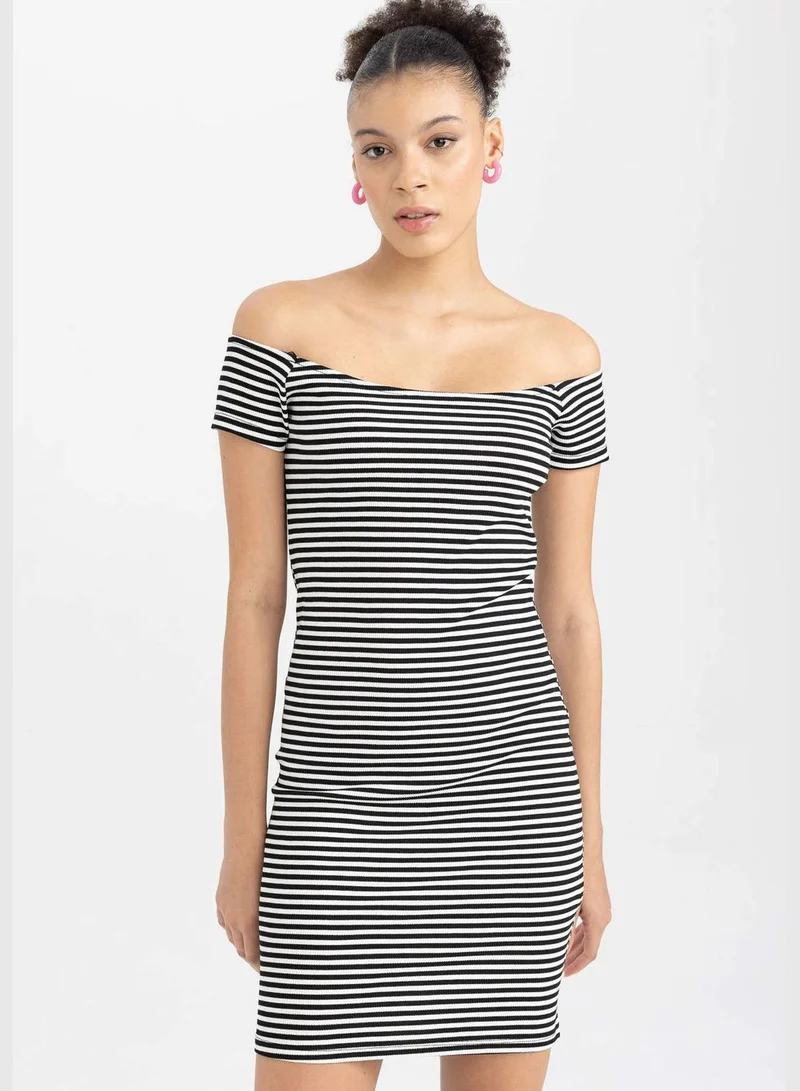 DeFacto Woman Boat Neck Short Sleeve Knitted Dress