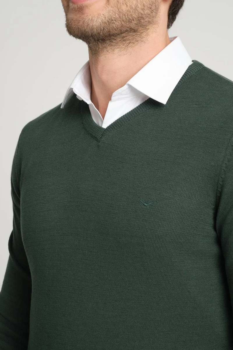 Alexander Gardi V-Neck Green Knitwear SWEATER(AGEZE13)