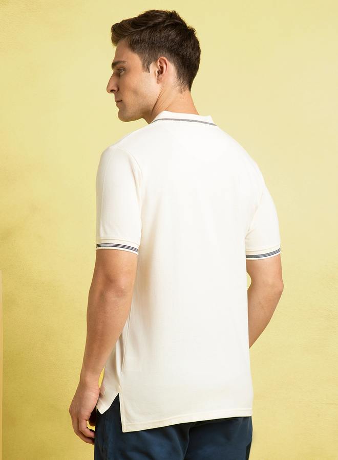 Dennis Lingo Men's Marshmallow Pique Solid Pattern Regular Fit T-Shirt  - Image 5