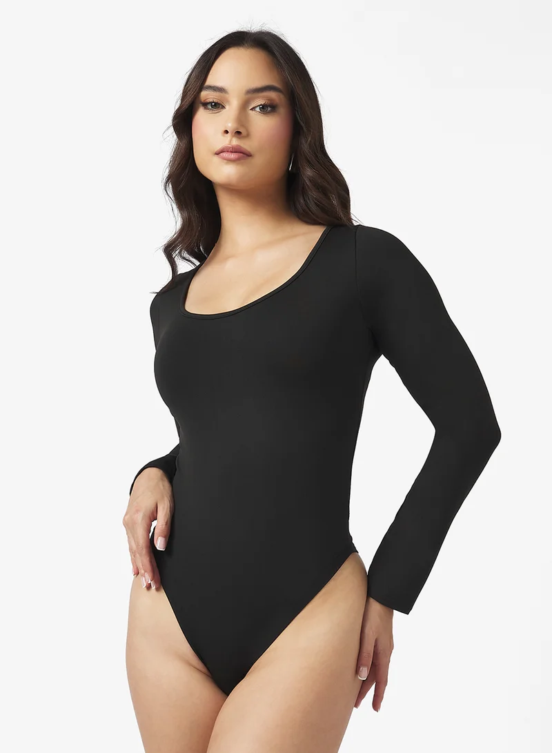 Ginger Basics Long Sleeves Scoop Neck Fitted Bodysuit