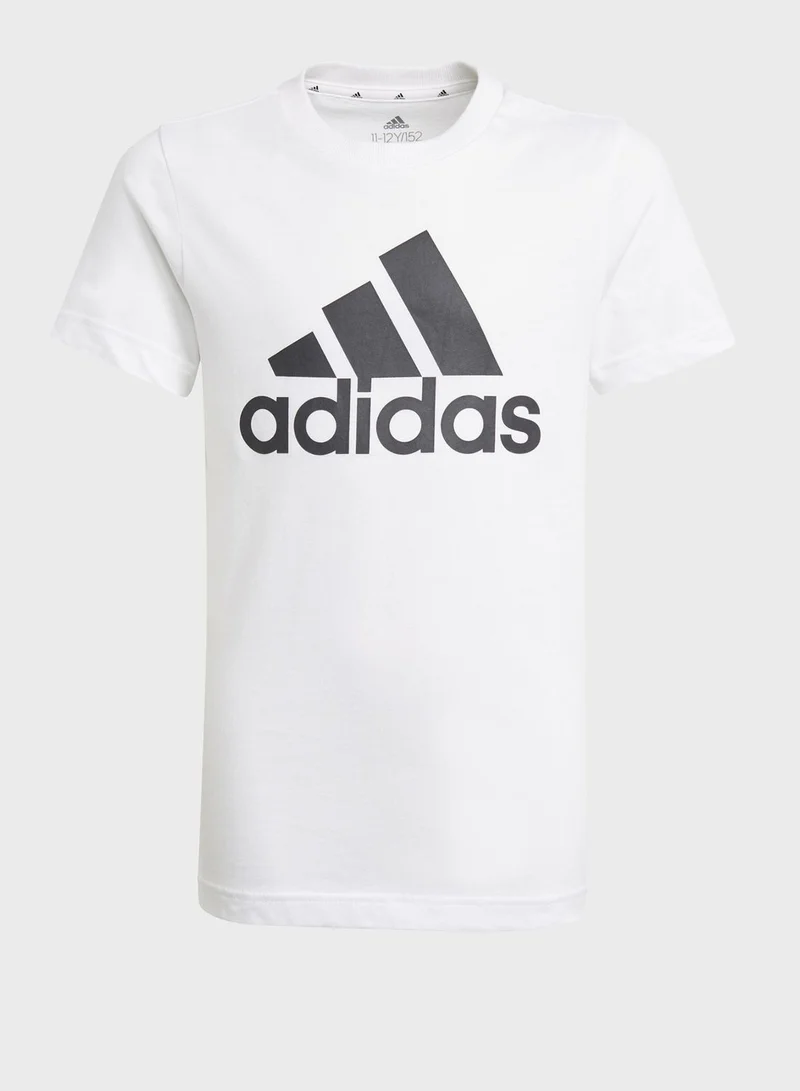 adidas تيشيرت رجالي بشعار الماركة