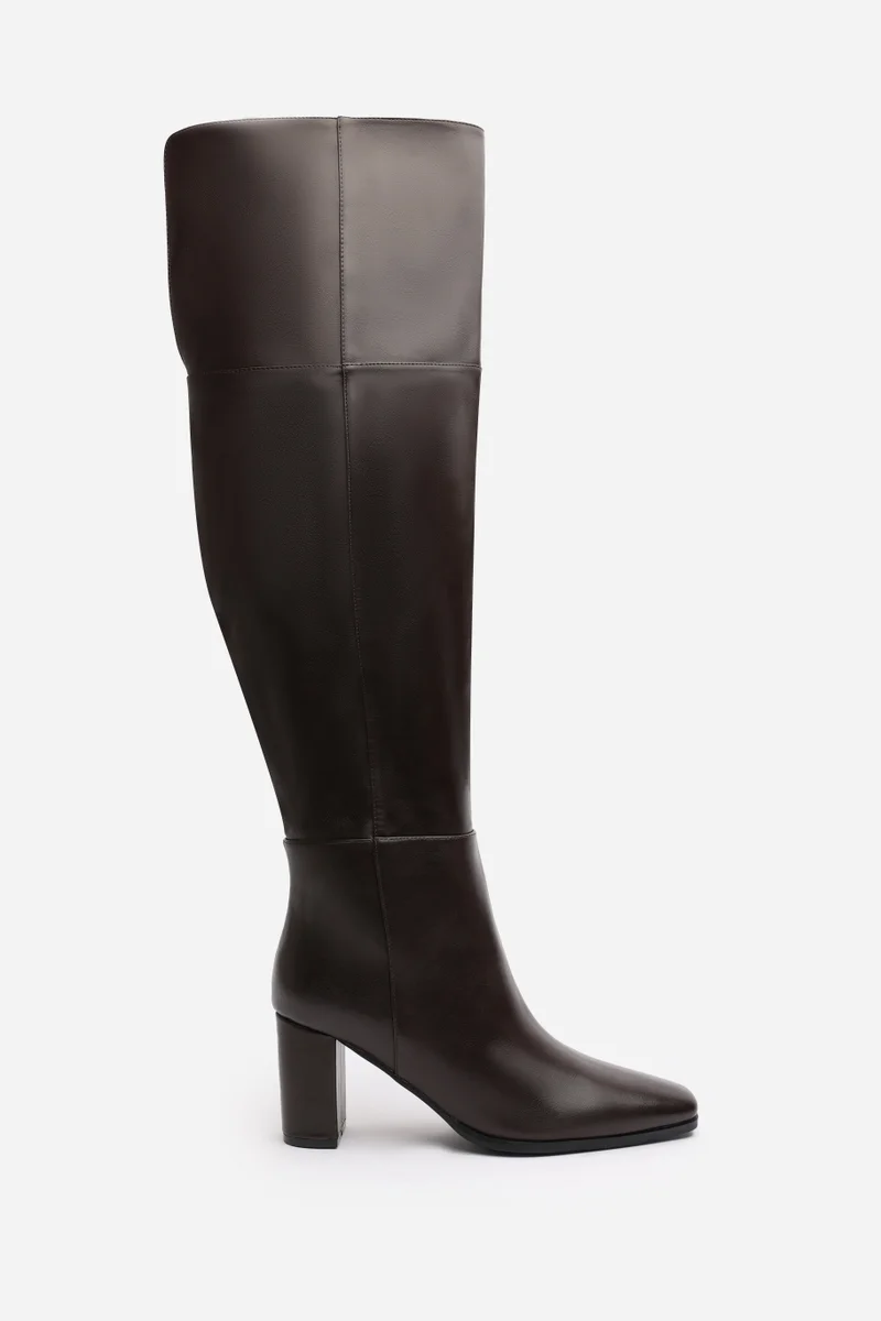 ويرز ذات فروم 'Matilda' Over the Knee Heeled Boots