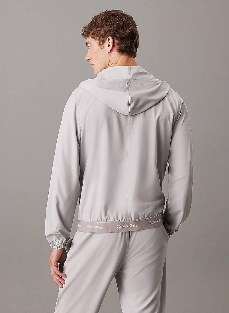 كالفن كلاين جاكيت مقاوم للرياح - Image 2