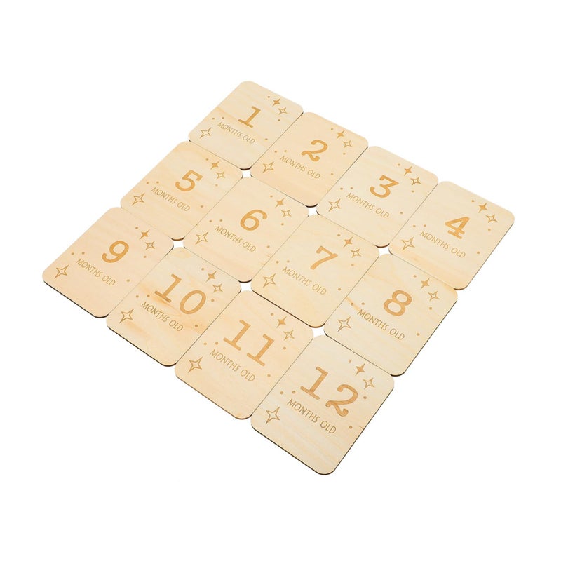 Wooden Baby Milestone Cards 12Pcs Vintage Month Photo Props - Image 2