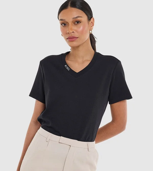 بي سي بي جي BCBG V Neck T Shirt With Embroidery