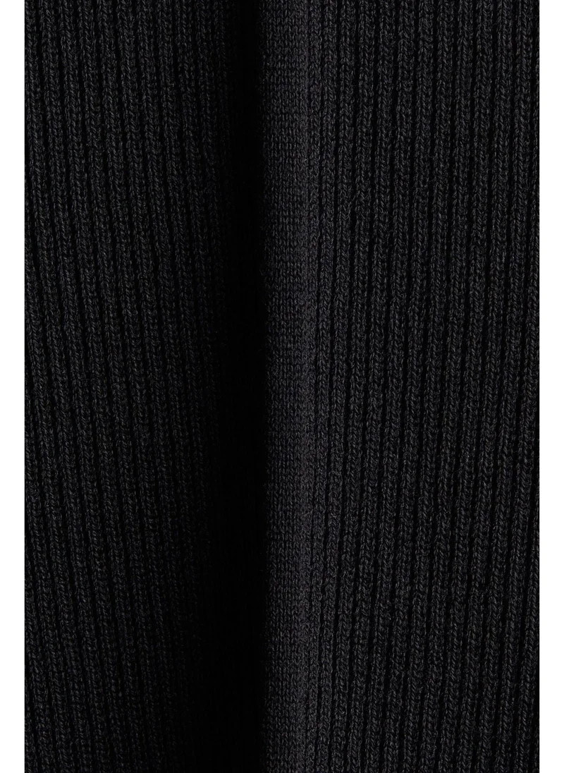 H&M Rib-knit flared-skirt dress