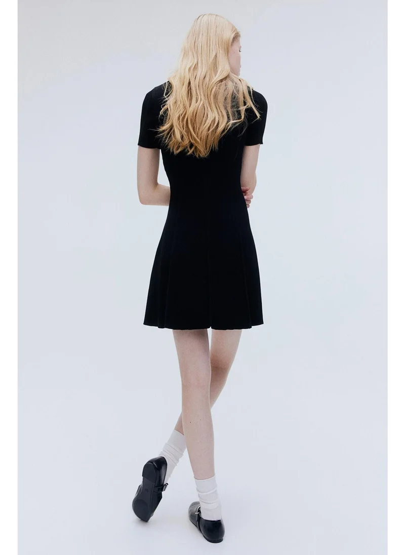 H&M Rib-knit flared-skirt dress