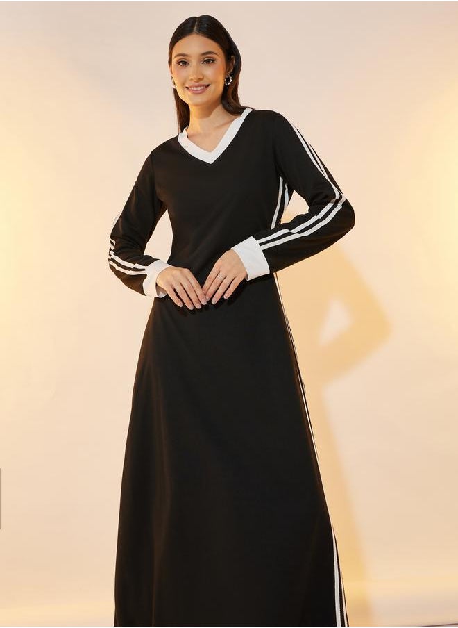 V Neck Side Stripe Taping Detail T-Shirt Maxi Dress - pzsku/Z7D304E7F3751A08F215FZ/45/_/1738245885/c6aa7d4b-28e0-4db6-be63-fa75b54d196e