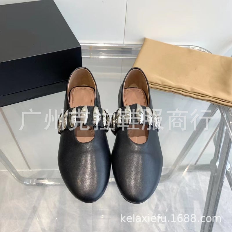 Niche Style Genuine Leather Round Toe Shallow Mouth Metal Belt Buckle Slip-On Flats Flats Loafers Ballet Shoes - Image 1