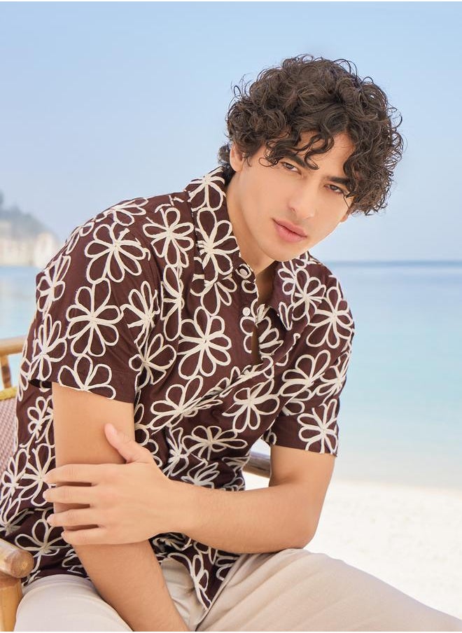 Styli Styli Embroidered Short Sleeve Regular Fit Shirt  - Image 5
