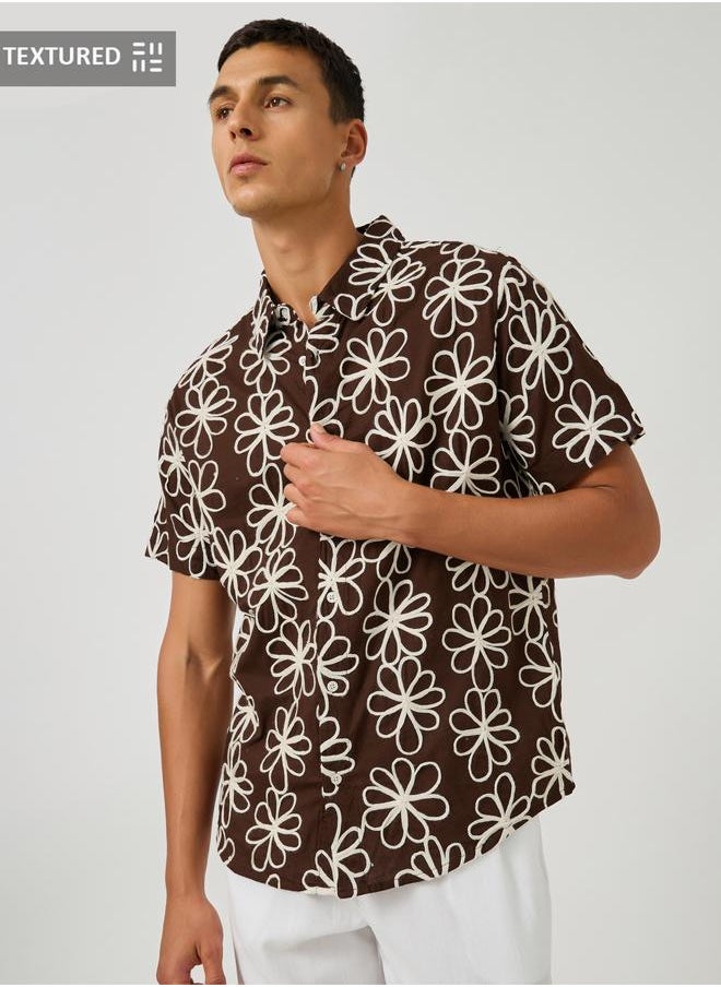 Styli Styli Embroidered Short Sleeve Regular Fit Shirt  - Image 1