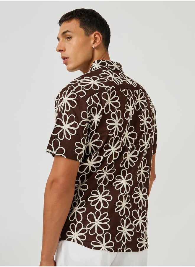 Styli Styli Embroidered Short Sleeve Regular Fit Shirt  - Image 4