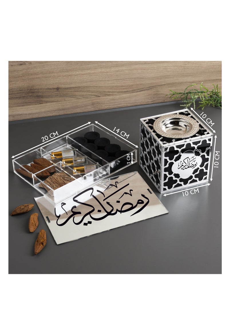 حكاية شمعة مبخرة بخور مع صندوق يحتوي على لوازم التبخير والمسك الفاخر، طقم بعبارة "رمضان كريم" مع نوعين عود بخور و 3 امساك فاخرة و فحم سريع الاشتعال - Image 3