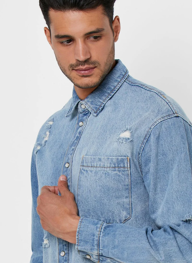 FOREVER 21 Distressed Regular Fit Denim Shirt