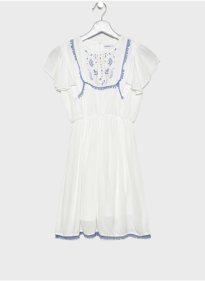 Teen Embroidered Dress - pzsku/Z7D37F60A2072A8DC9DA7Z/45/_/1697316238/67ff3a7a-bcdd-496e-b9af-eca24e7786a3