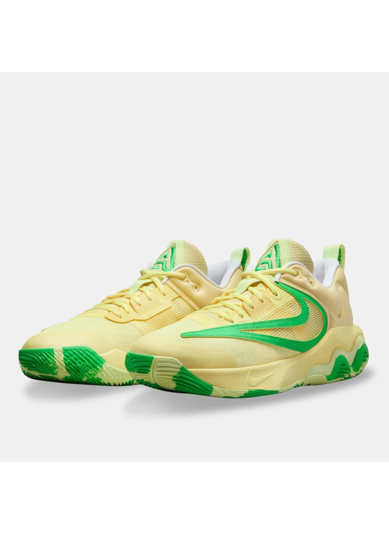 Nike Men's Giannis Immortality 3 Basketball Shoes