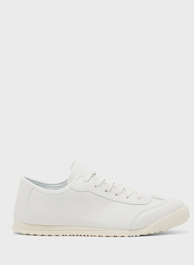 سفنتي فايف Retro Sneakers