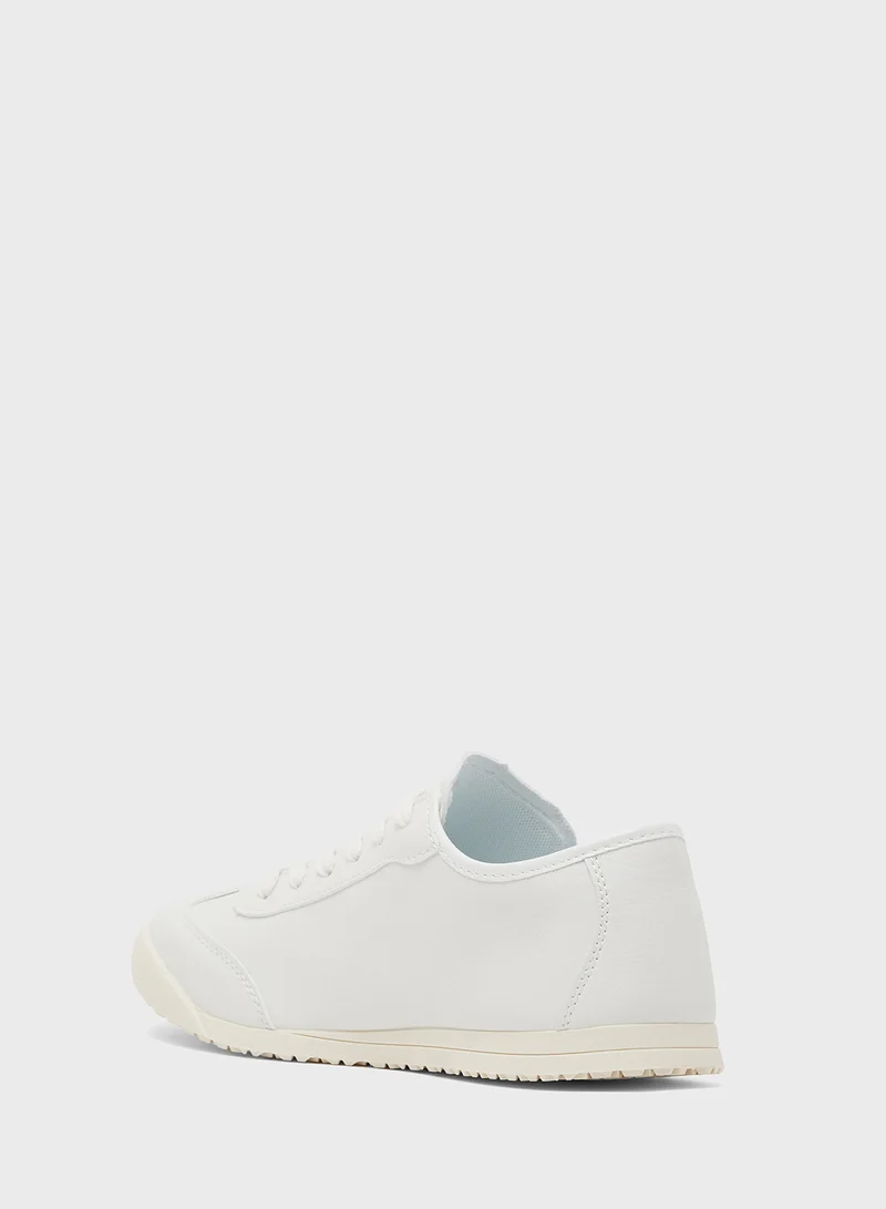 سفنتي فايف Retro Sneakers