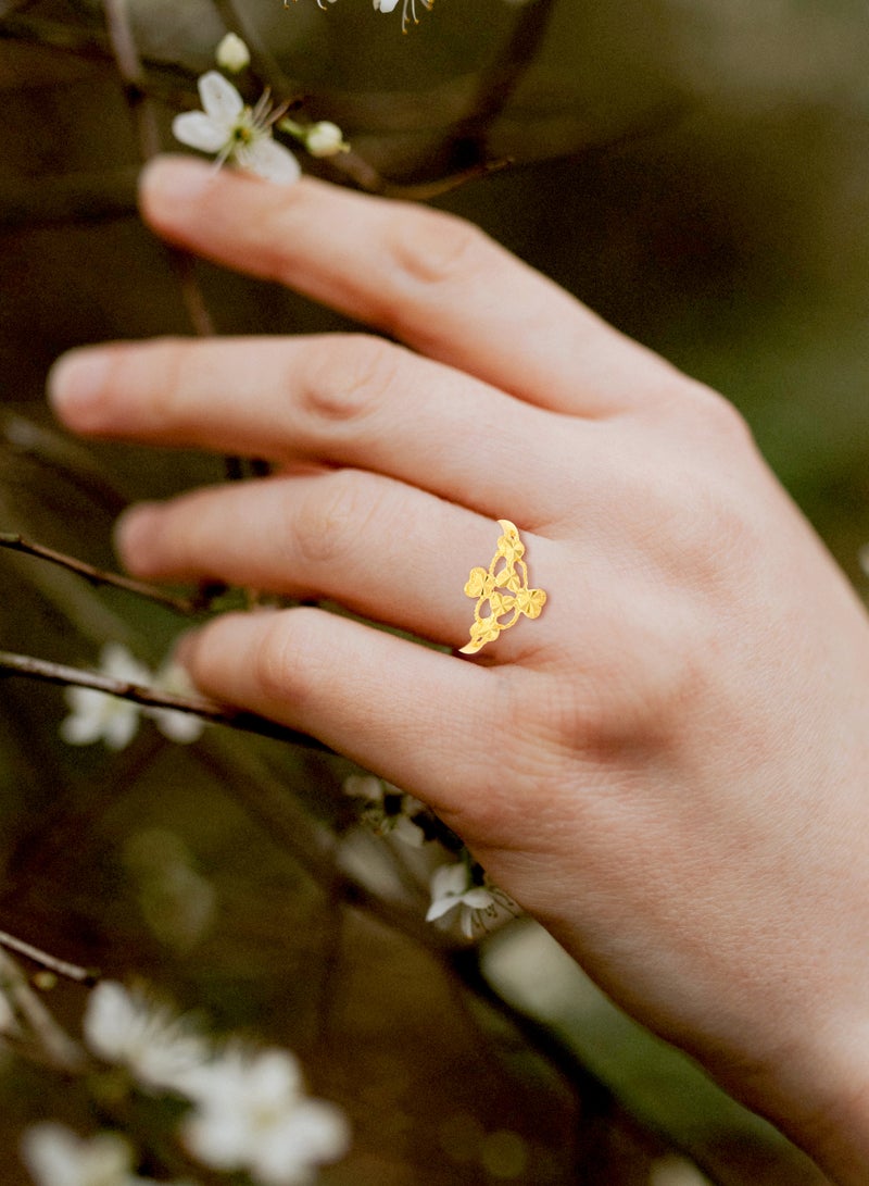 BAFLEH JEWELLERY Timeless Beauty and Impeccable Style: The 22kt Gold Ring That Transcends Generations - Image 3