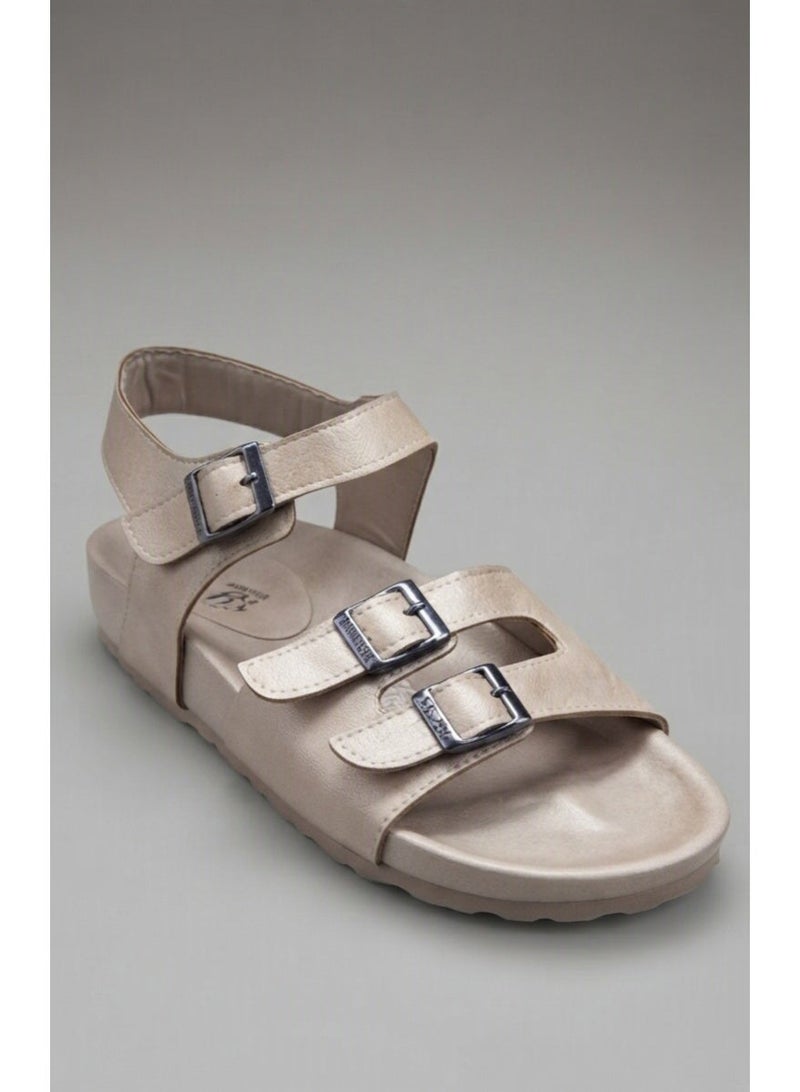 Comfortable women's sandals with adjustable straps and supportive orthopedic insole - Image 3