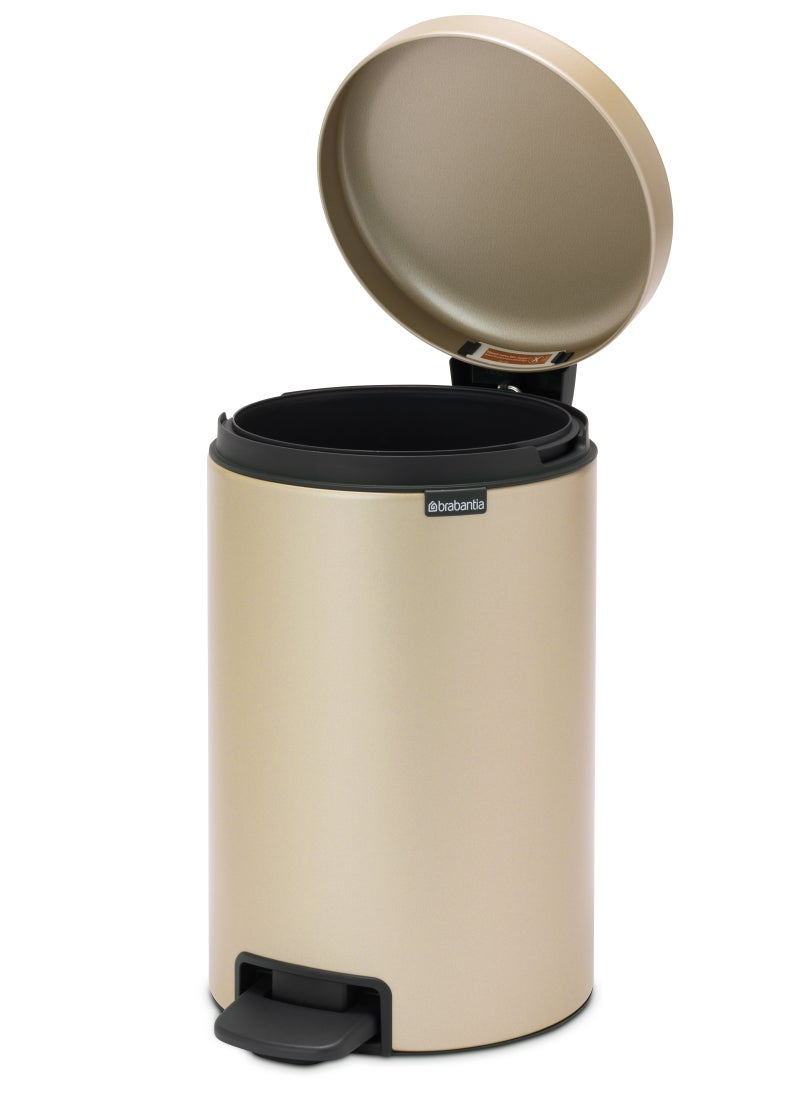 brabantia - Soft Closing Pedal Bin 12 litre with Plastic Inner Bucket - Image 1