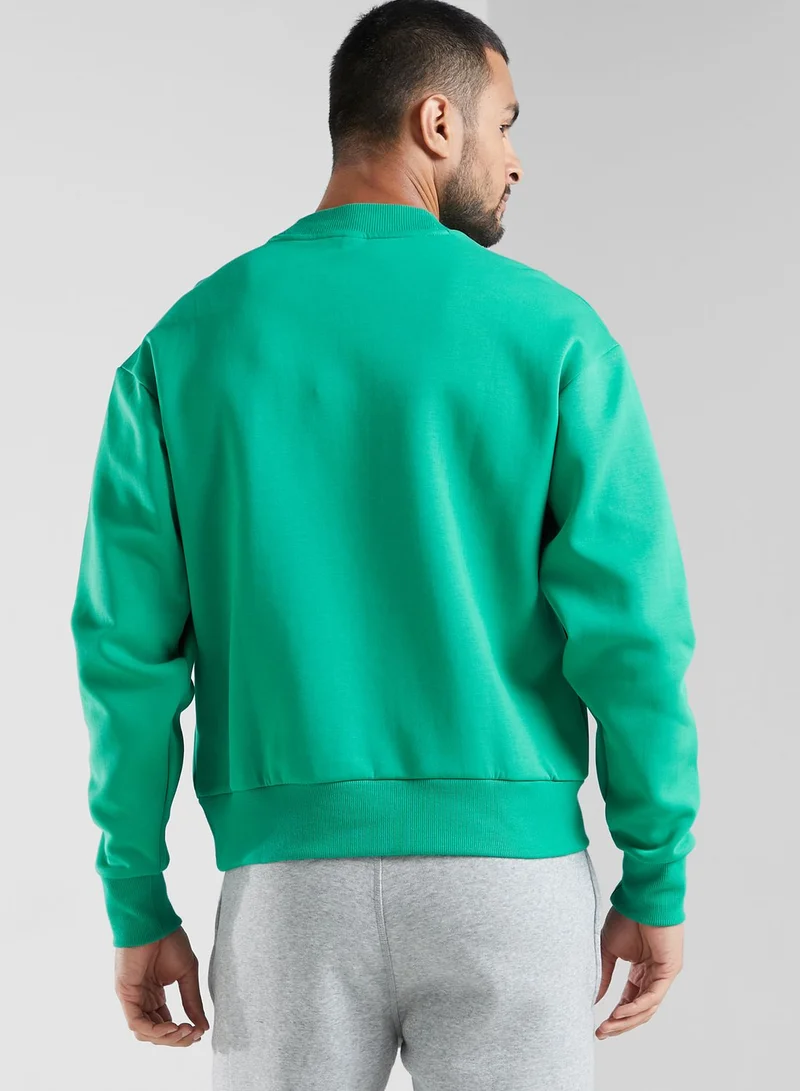 adidas سويت شيرت بشعار الماركة