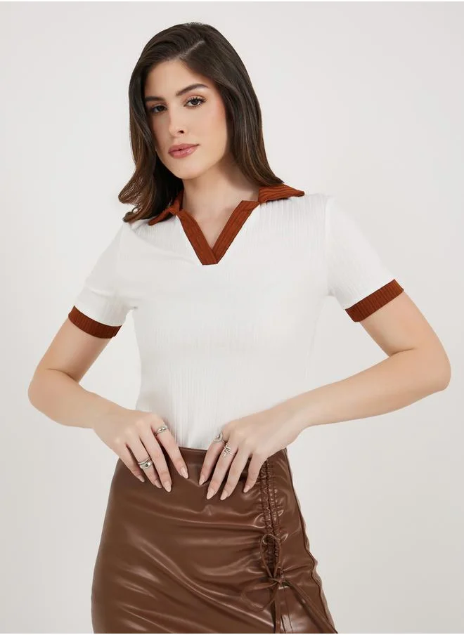 Styli Contrast Trim Rib Collared Fitted Polo T-Shirt