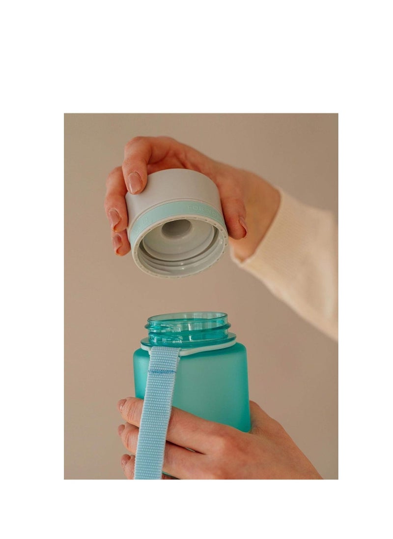 EQUA Bottle BPA Free Ocean matte light blue 600 ml - pzsku/Z7D48700E4591E7F09870Z/45/_/1692629844/86260e28-5fb1-42d7-ad82-f6f0289e8590