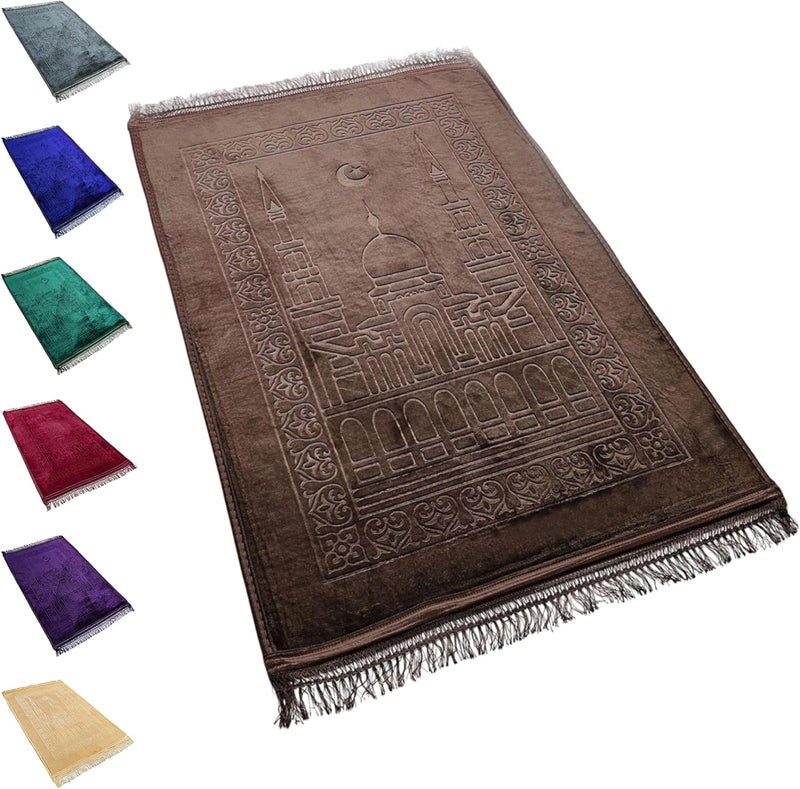 MARK STORE Prayer Mat Embossed Anti-Slip Velvet Top Prayer Rug for Umrah Hajj Ramadan 70 x 110 cm, Best Gift For Ramadan (Random Colors) - Image 1