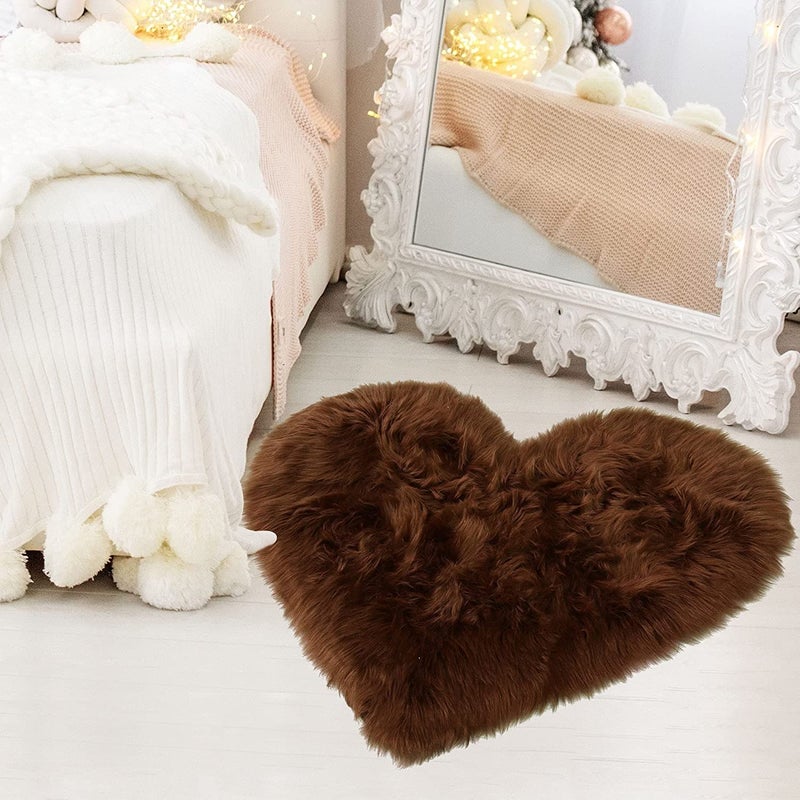 TORIOX Modern Traditional Carpet Living HeartShape Mat Carpet Shaped Cover Home Rug Plush Beige Fluffy Bedroom Soft Non Slip Room Heart Floor for for Sofa Living Room Bedroom Home 40 x 50cm Brown - Image 2