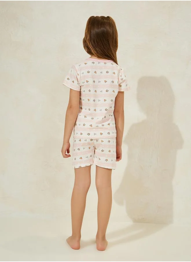 Styli Carrot Print T-Shirt & Shorts Set