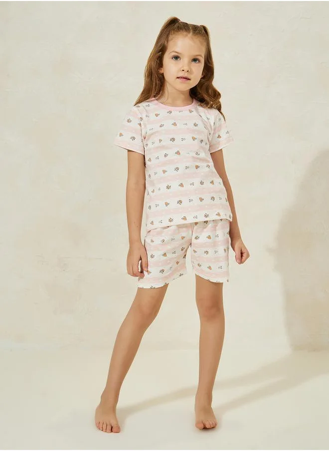 Styli Carrot Print T-Shirt & Shorts Set