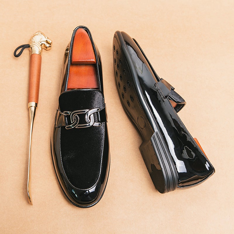 2023 New British Slip-On Glossy Corduroy Pointed Toe Plus Size Leather Shoes Sleeve Casual Leather Shoes For Men - Image 2