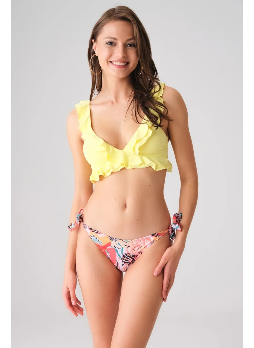 بيير كاردان HR23BU008 Serene Flounce Bikini Single Top