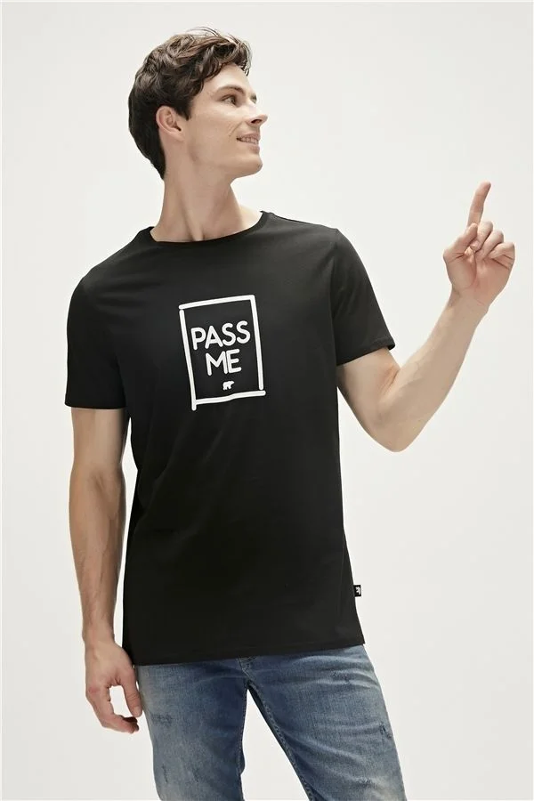 باد بير PASS ME T-SHIRT BLACK Men's T-Shirt 23.01.07.022-C01
