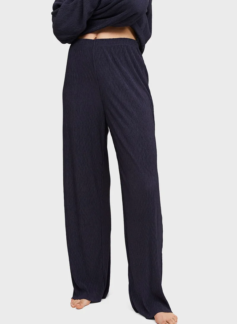 H&M High Waist Crinkled Pants