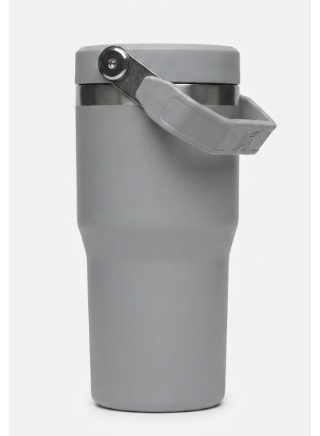كوب Stanley Quencher H2.0 FlowState من الفولاذ المقاوم للصدأ، معزول حرارياً بتفريغ الهواء، مزود بغطاء وماصة؛ مناسب للماء والشاي المثلج أو القهوة ومشروبات السموذي وغيرها، لون أرجواني، سعة 20 أونصة. - Image 3