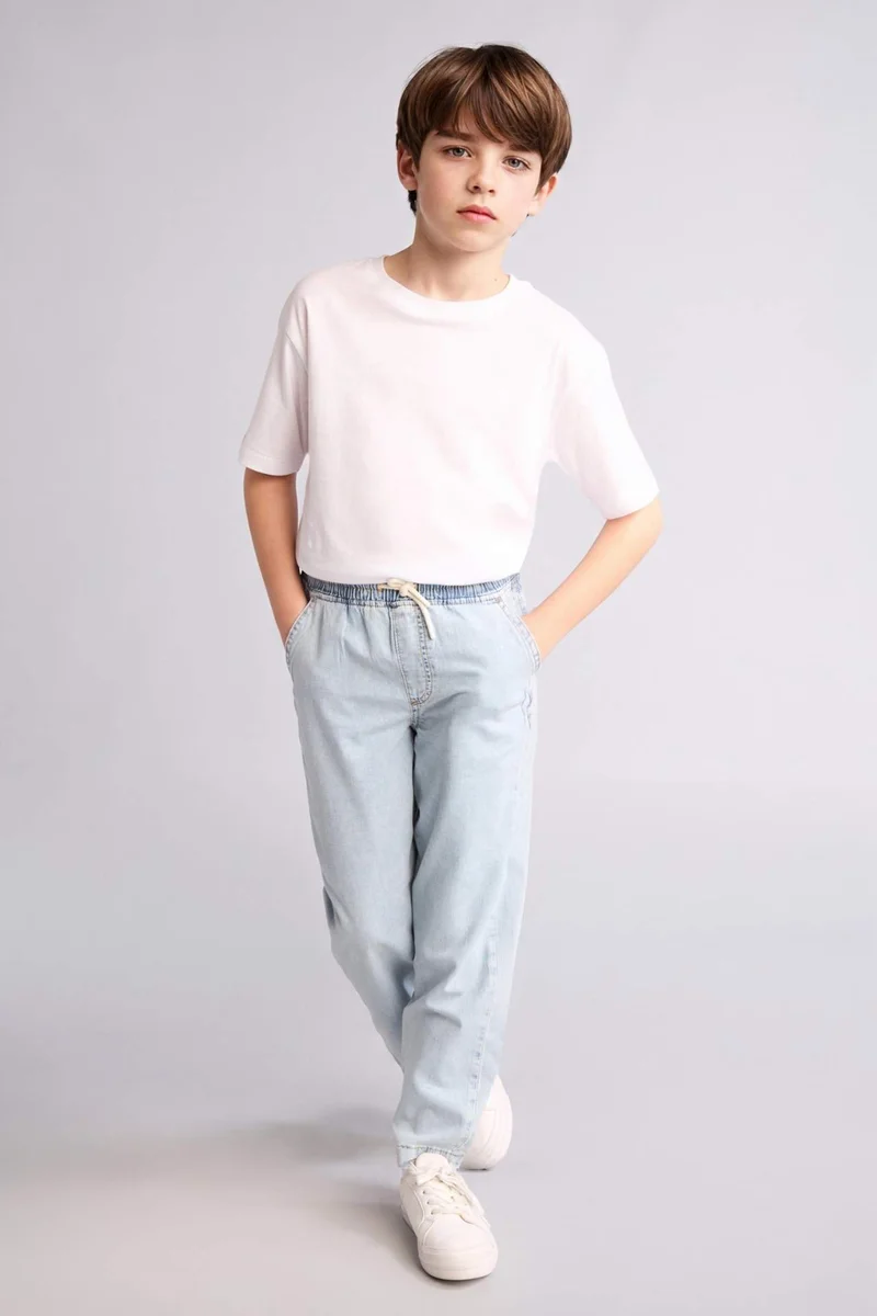 ديفاكتو Boy Straight Fit Straight Leg Jeans