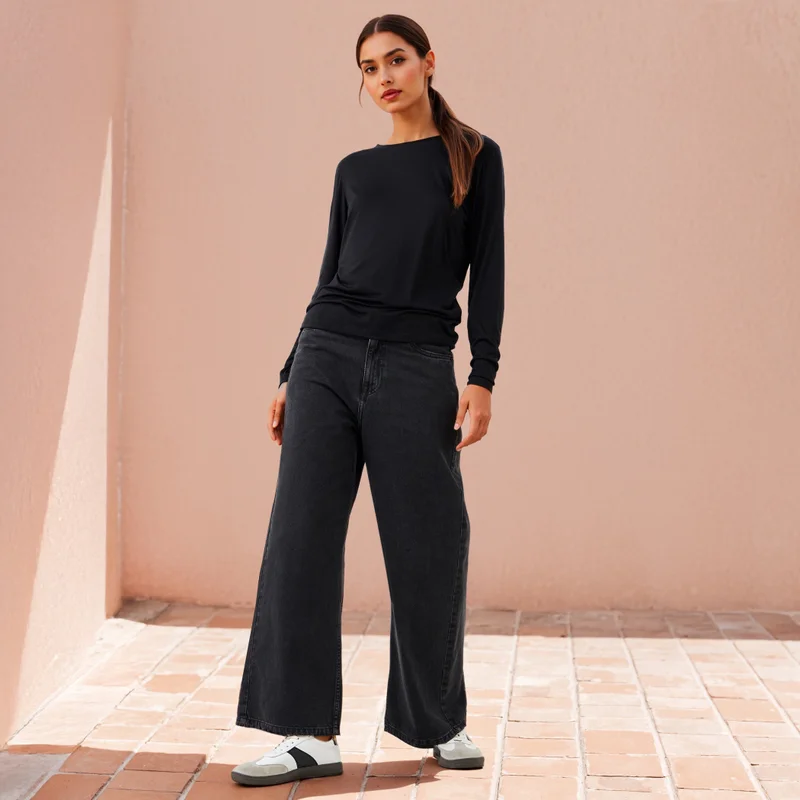 سبلاش فيڤ تيشيرت بقصة ضيقة وأكمام طويلة