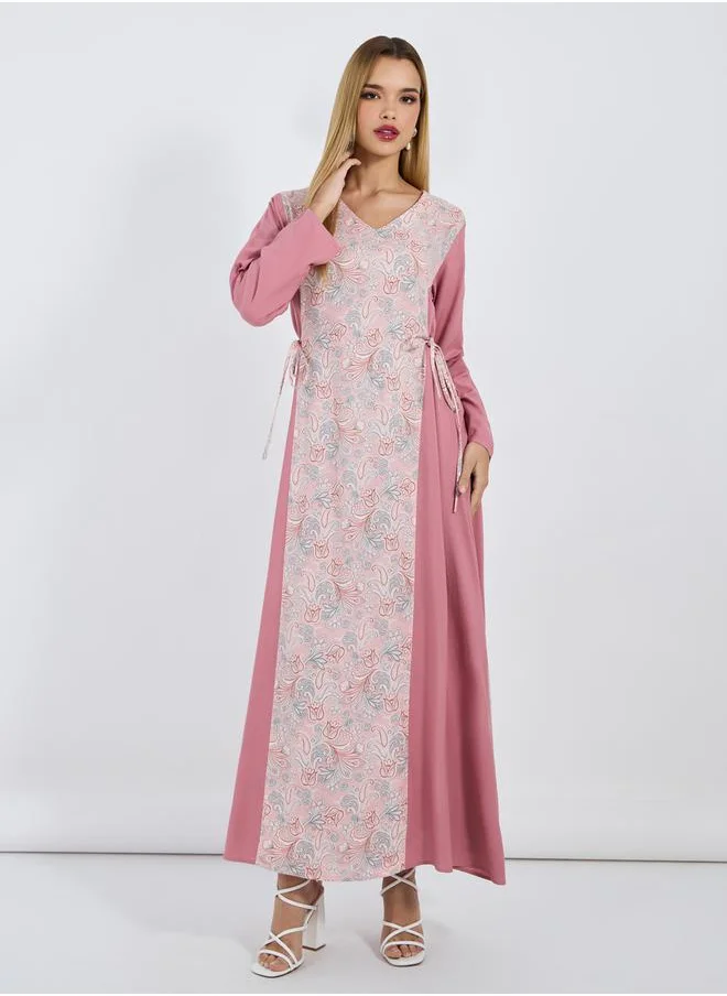 ستايلي Printed V Neck Jalabiya with Side Tie-Up Detail
