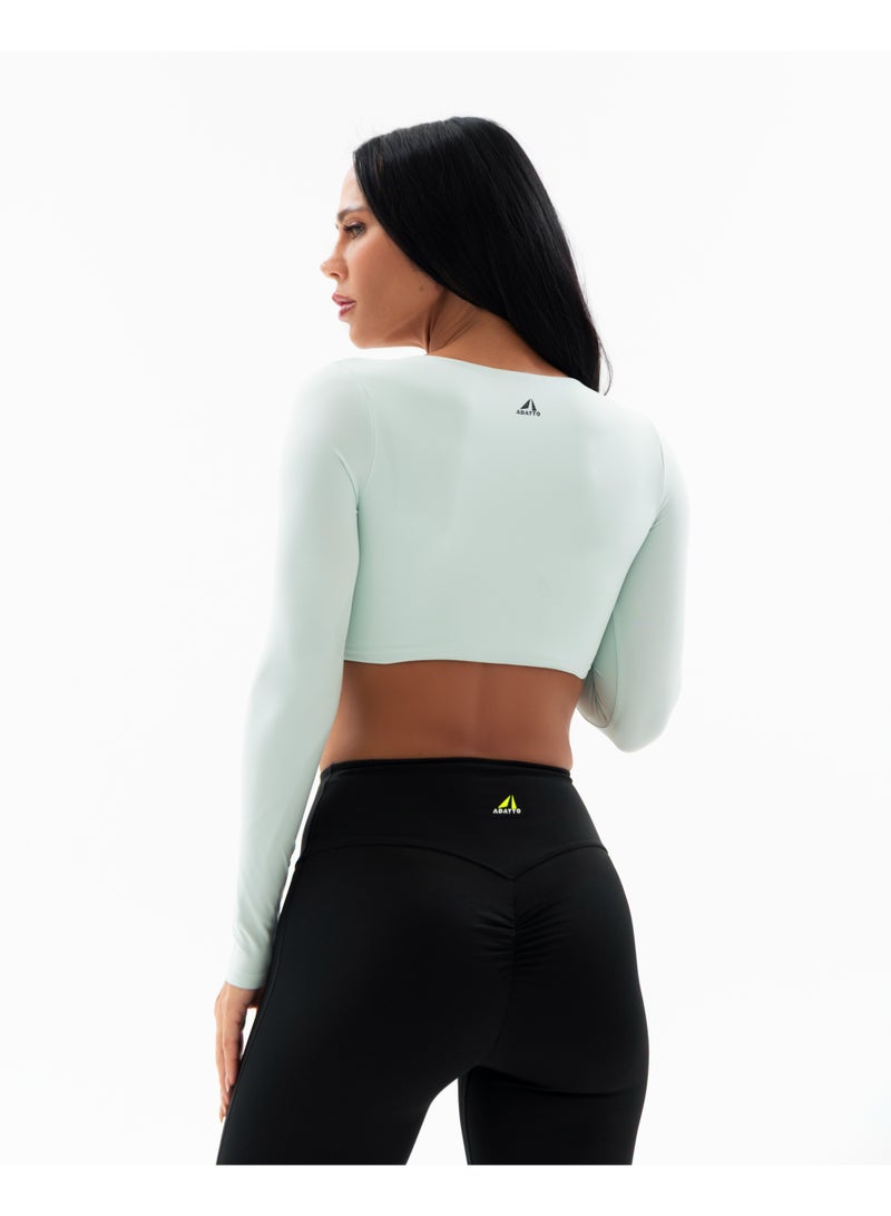 Adatto Women’s Sleek Crop Top – Premium Activewear – Green - Image 1