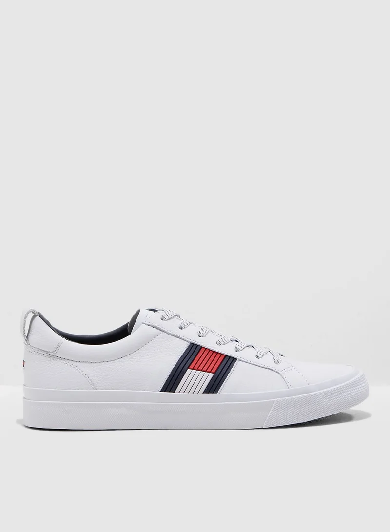 TOMMY HILFIGER Flag Detail Leather Sneaker