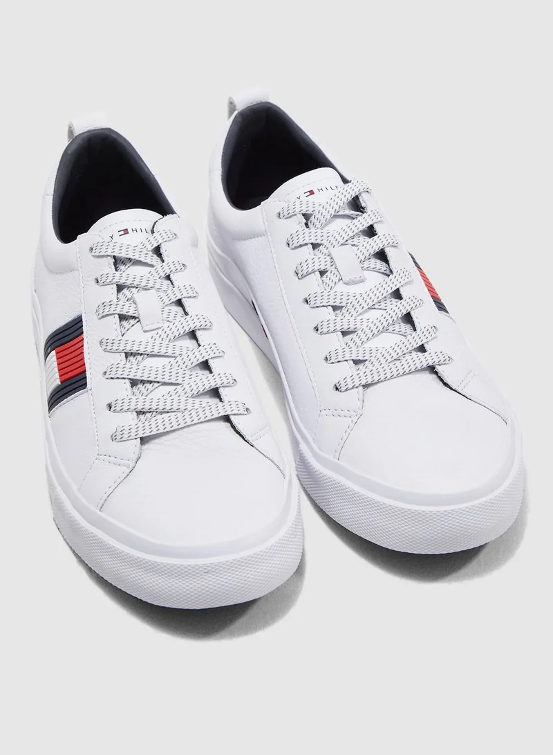 TOMMY HILFIGER Flag Detail Leather Sneaker