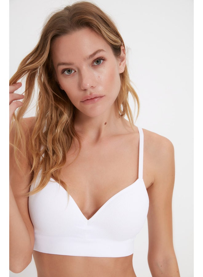 trendyol White Seamless/Seamless Covered Bra THMAW22SU0043  - Image 1