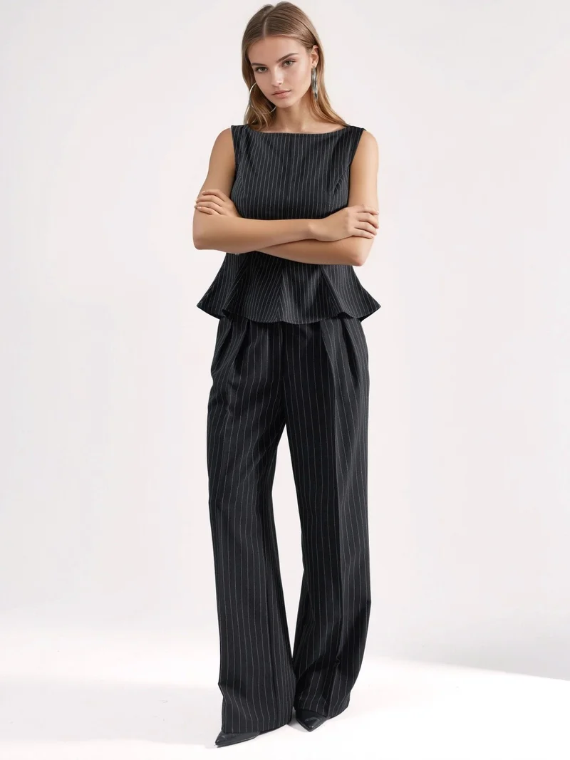 هيكاب Striped Boat Neck Peplum Top with Zipper