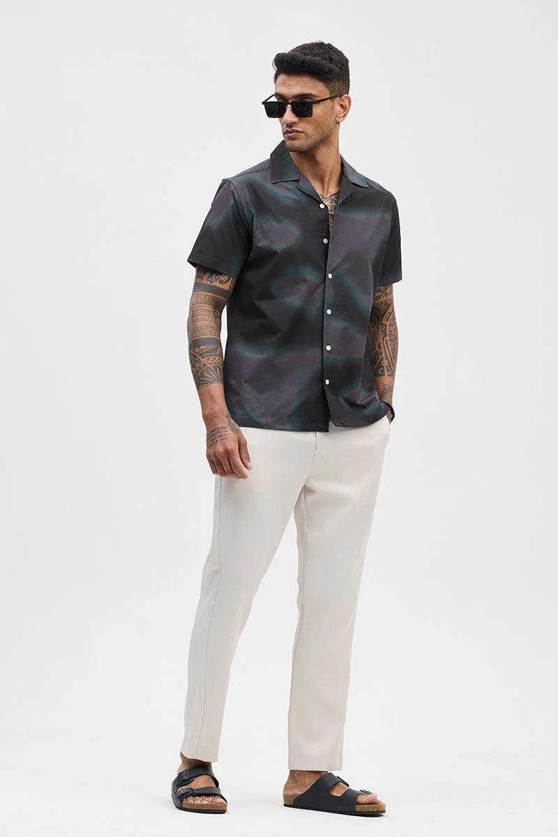 SNITCH قميص رمادي فحم بقصة صندوقية مجردة